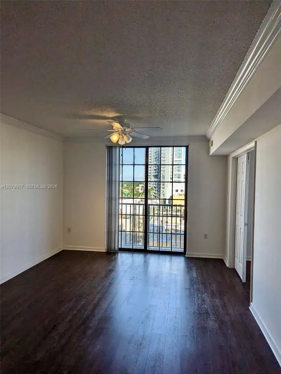 2 bedroom 1 bath Residential Lease for rent at 1919 Van Buren St # 721A, Hollywood FL 33020