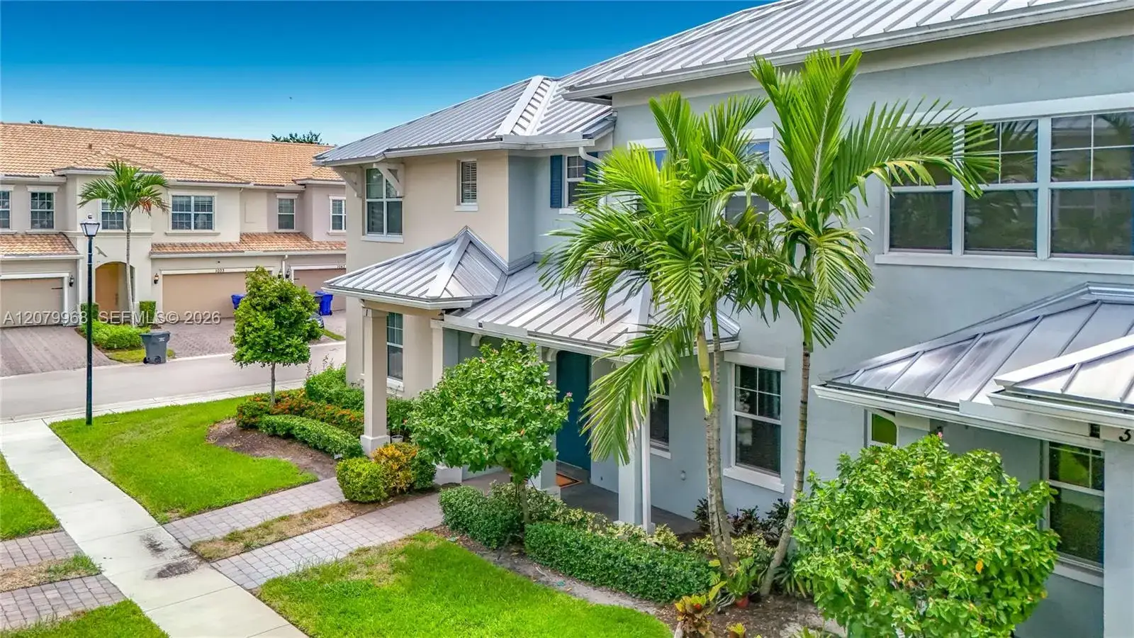 3 bedroom 2 bath Residential for sale at 1040 Eucalyptus Dr # 2, Hollywood FL 33021