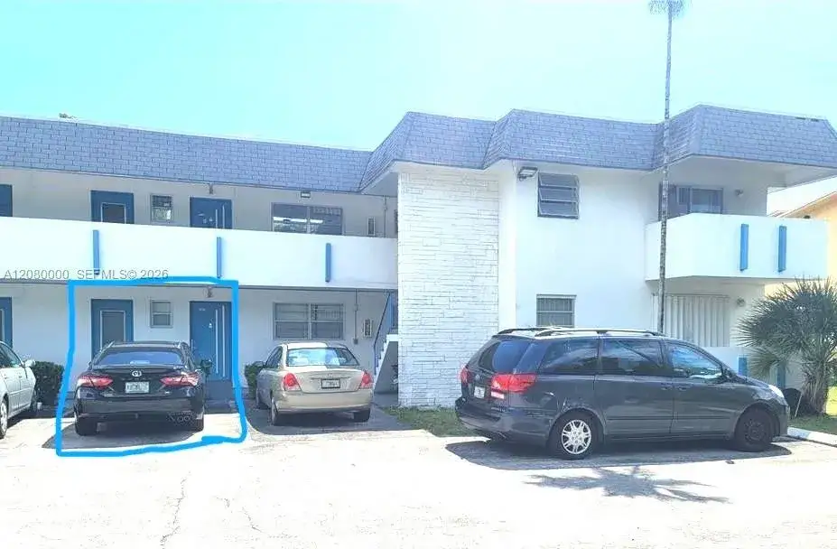 2 bedroom 2 bath Residential Lease for rent at 19051 NE 2nd Ave # 1507, Miami FL 33179