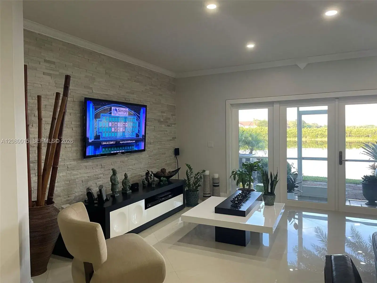 2 bedroom 2 bath Residential for sale at 307 SW 120th Ave, Pembroke Pines FL 33025
