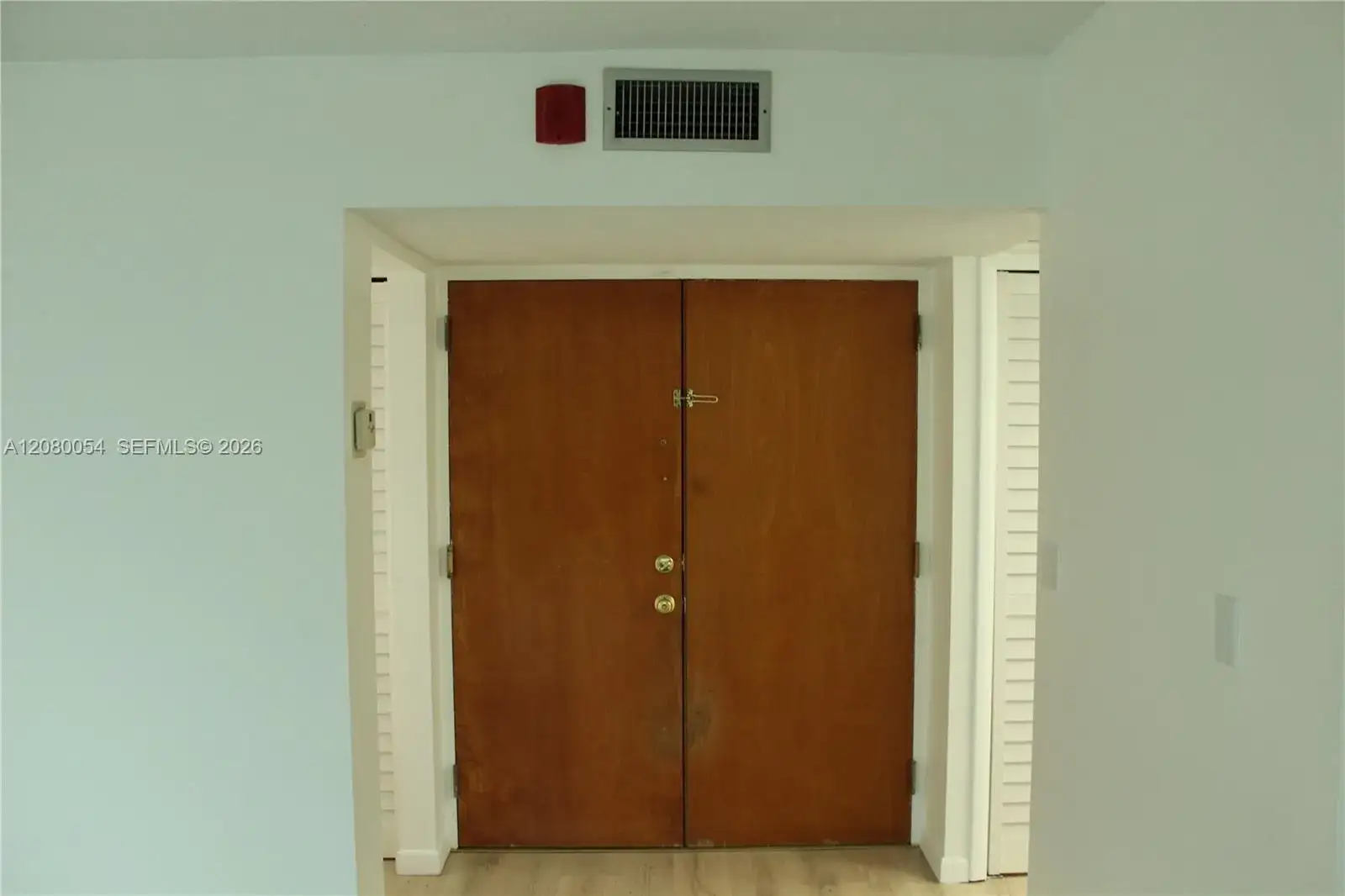 1 bedroom 1 bath Residential Lease for rent at 11750 SW 18th St # 1, Miami FL 33175