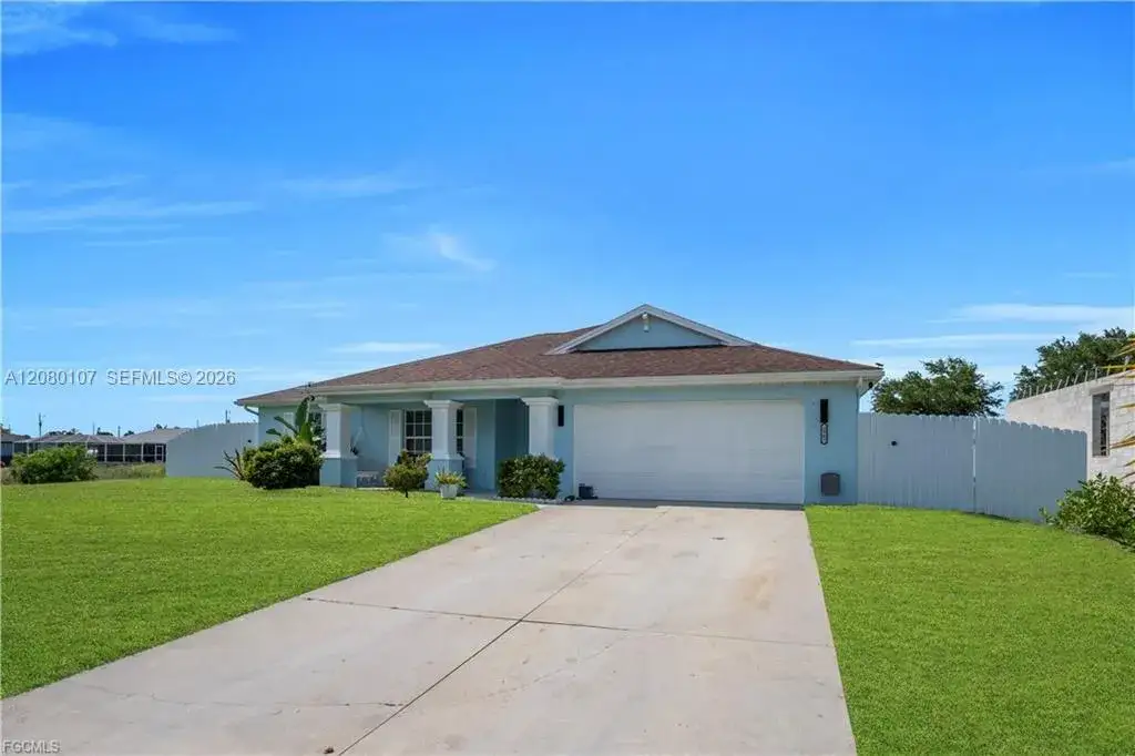 3 bedroom 2 bath Residential for sale at 3902 3RD ST SW, Lehigh Acres FL 33976