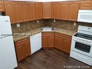 2 bedroom 2 bath Residential for sale at 2780 NE 183rd St # 212, Aventura FL 33160