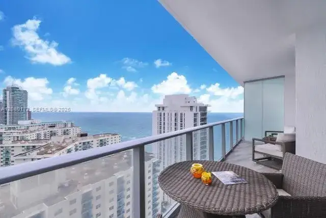 1 bedroom 1 bath Residential for sale at 4111 S Ocean Dr # 2010, Hollywood FL 33019