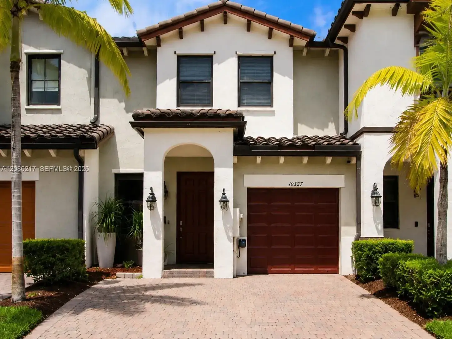 3 bedroom 2 bath Residential for sale at 10327 NW 89th Ter, Doral FL 33178