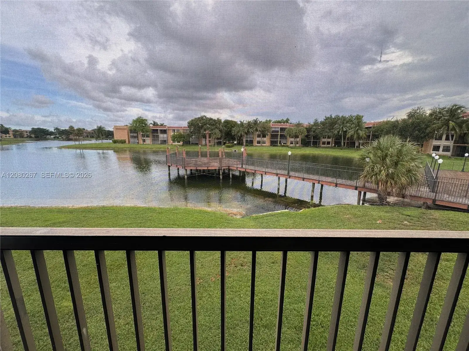 2 bedroom 2 bath Residential for sale at 5613 Coral Lake Dr # 201, Margate FL 33063