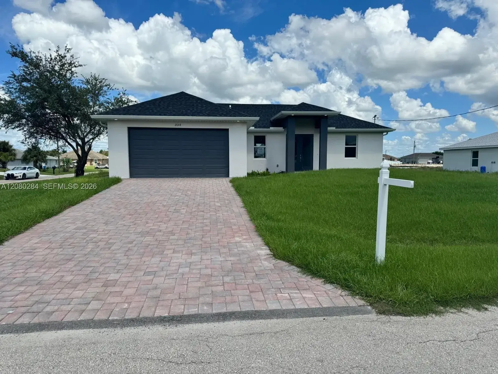 3 bedroom 2 bath Residential for sale at 2044 Crawford Ave N, Lehigh Acres FL 33971