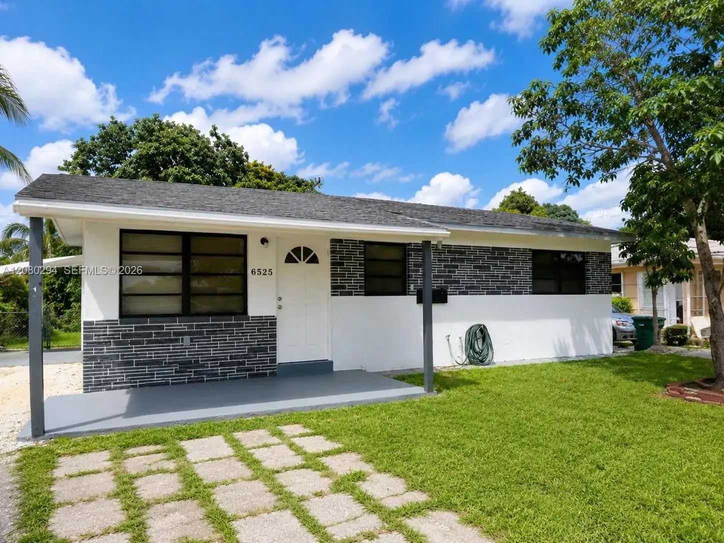 3 bedroom 1 bath Residential for sale at 6525 SW 25th St, Miramar FL 33023