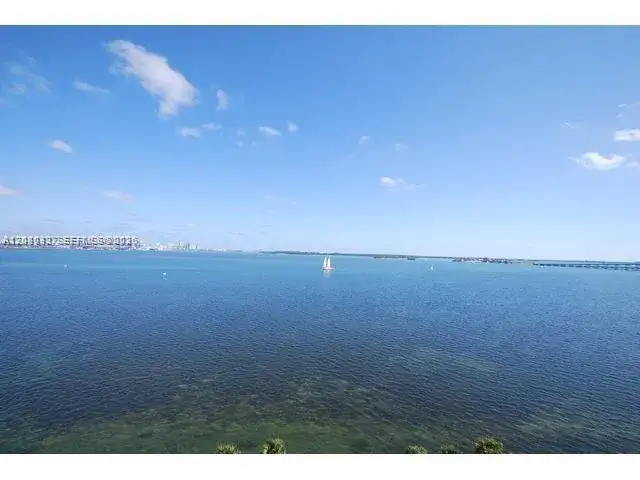 3 bedroom 3 bath Residential Lease for rent at 1420 Brickell Bay Dr # 1101A, Miami FL 33131