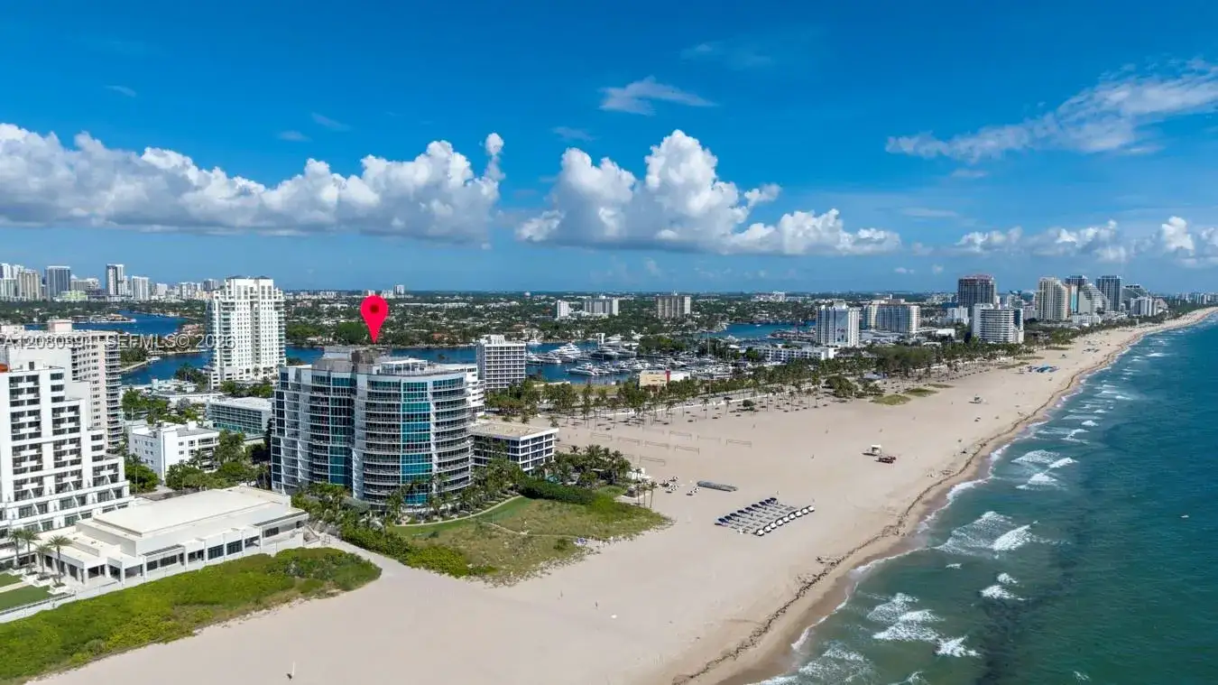 1 bedroom 1 bath Residential for sale at 1200 Holiday Dr # 208, Fort Lauderdale FL 33316