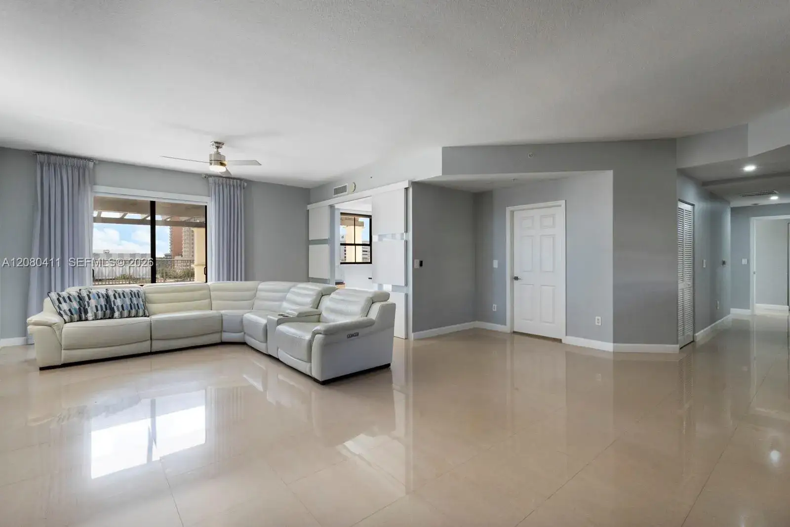 2 bedroom 2 bath Residential Lease for rent at 8390 SW 72nd Ave # 612, Miami FL 33143