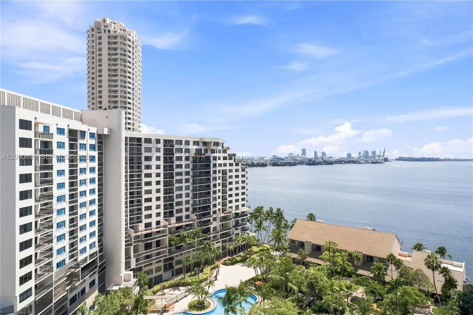 3 bedroom 3 bath Residential for sale at 520 Brickell Key Dr # A1616, Miami FL 33131