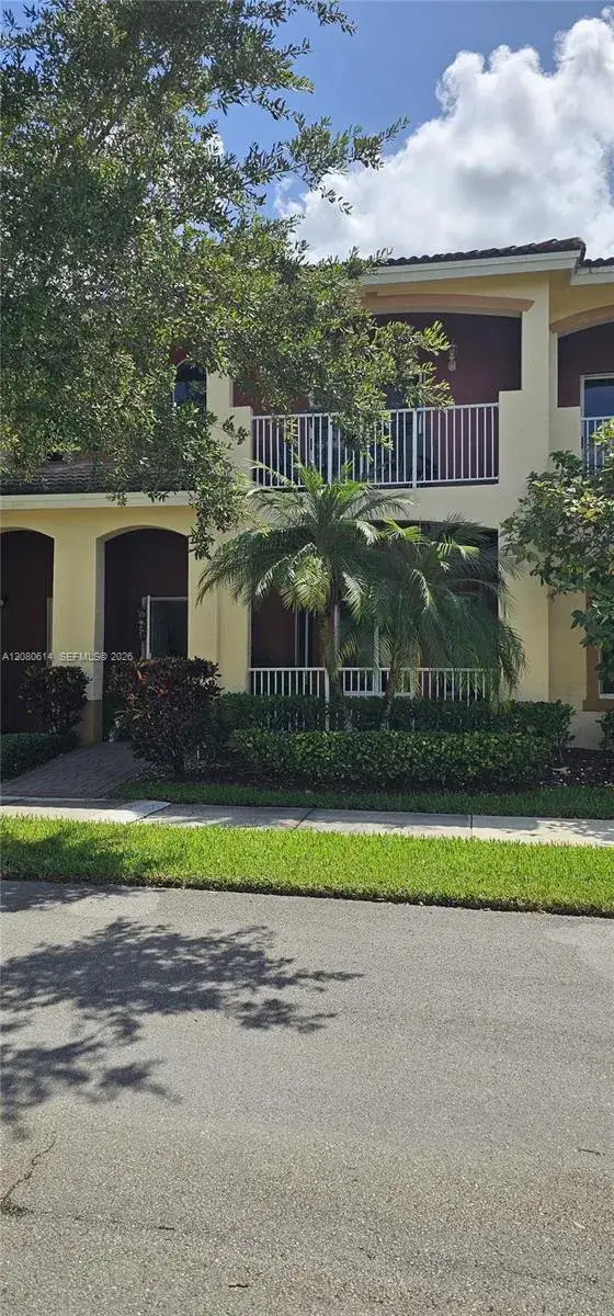 2324 SE 17th Ter, Homestead FL 33035