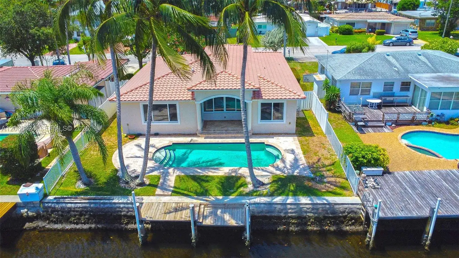 3 bedroom 3 bath Residential for sale at 2273 SE 14th St, Pompano Beach FL 33062