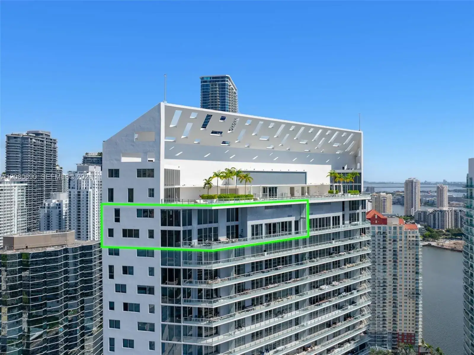 5 bedroom 7 bath Residential for sale at 1300 Brickell Bay Dr, Miami FL 33131