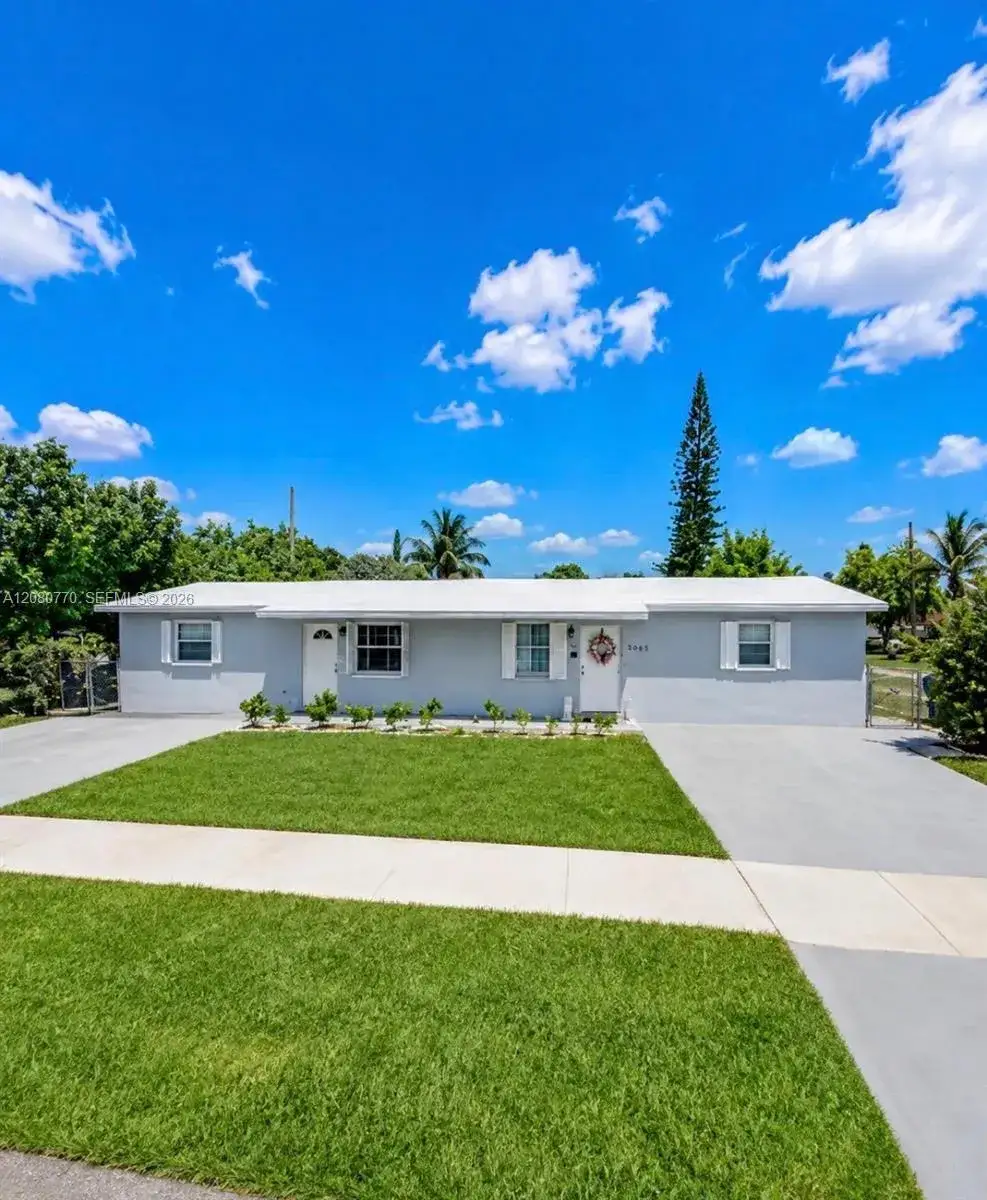 4 bedroom 2 bath Residential for sale at 5901 Garfield St, Hollywood FL 33021