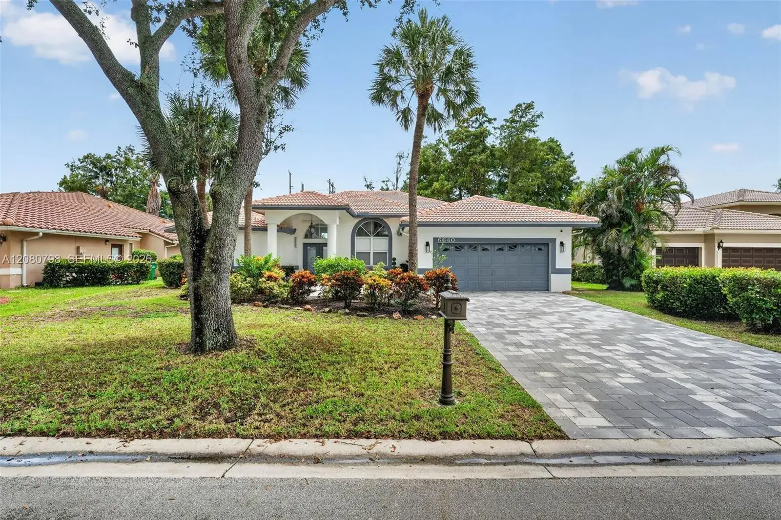 4 bedroom 2 bath Residential for sale at 6640 NW 41st St, Coral Springs FL 33067