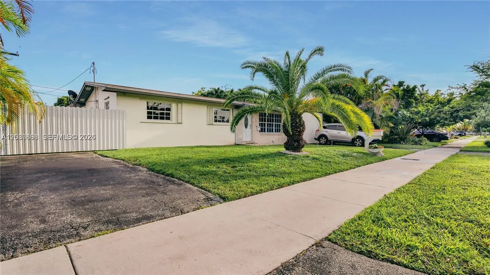 9710 SW 14th St, Miami FL 33174