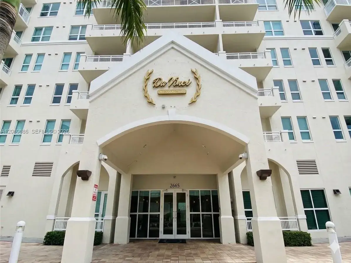 1 bedroom 1 bath Residential Lease for rent at 2665 SW 37th Ave # 1111, Miami FL 33133