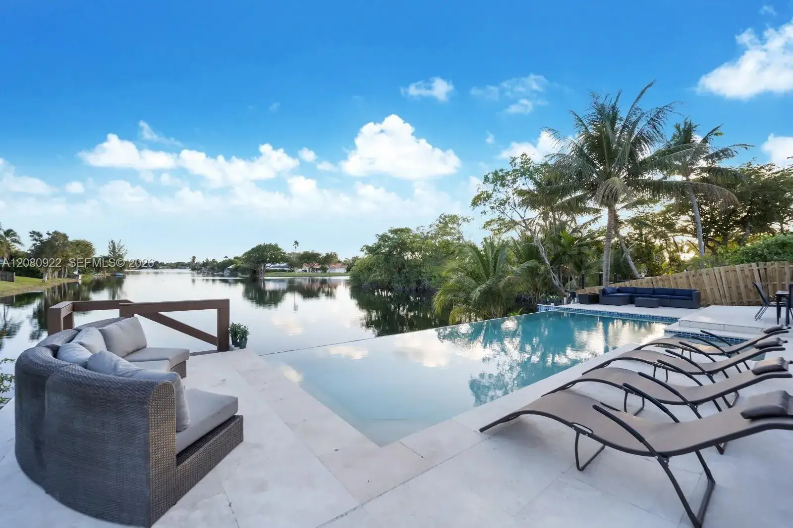 4 bedroom 3 bath Residential Lease for rent at 2286 NE 215th St # 2286, Miami FL 33180
