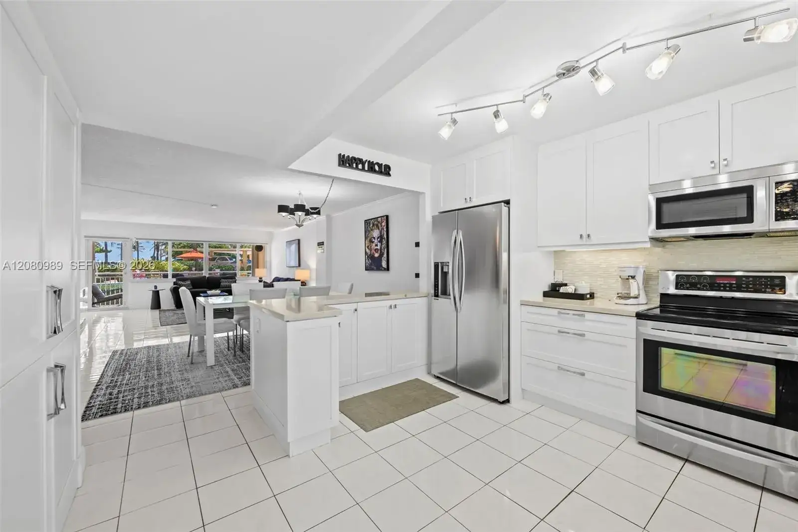 2 bedroom 2 bath Residential for sale at 328 N Ocean Blvd # 104, Pompano Beach FL 33062
