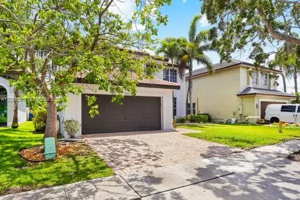 4 bedroom 2 bath Residential for sale at 18222 SW 27 Street, Miramar FL 33029