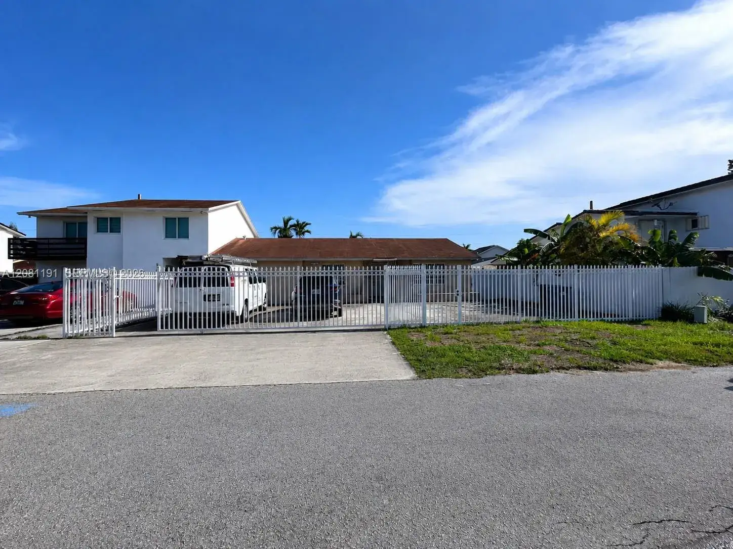 3 bedroom 2 bath Residential for sale at 8772 SW 11th St # A, Miami FL 33174
