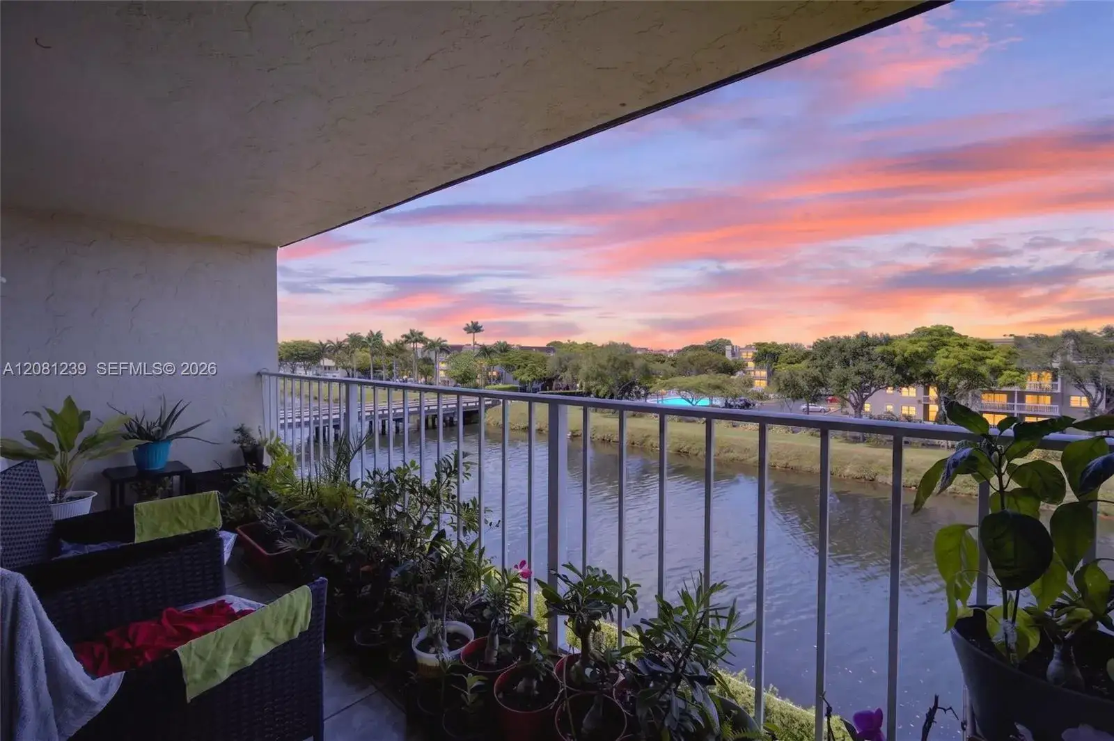 2 bedroom 2 bath Residential for sale at 7787 SW 86th St # 409, Miami FL 33143