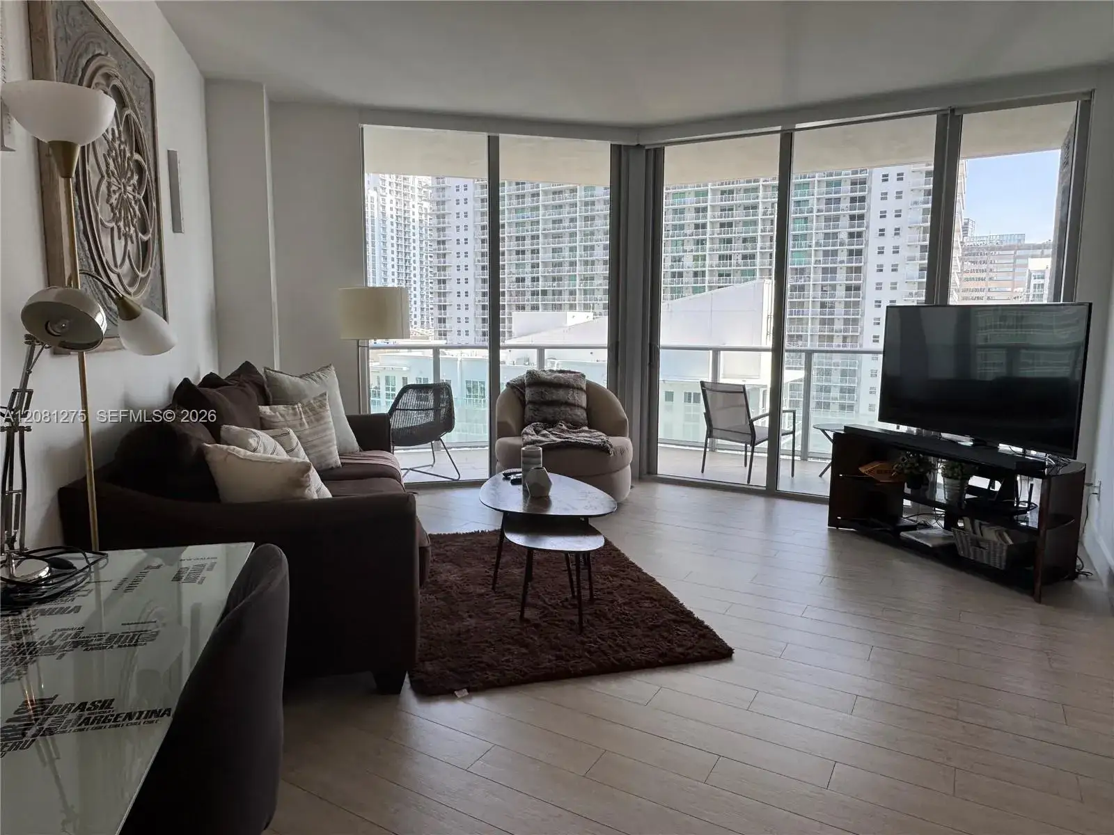 2 bedroom 2 bath Residential Lease for rent at 1300 Brickell Bay Dr # 2610, Miami FL 33131