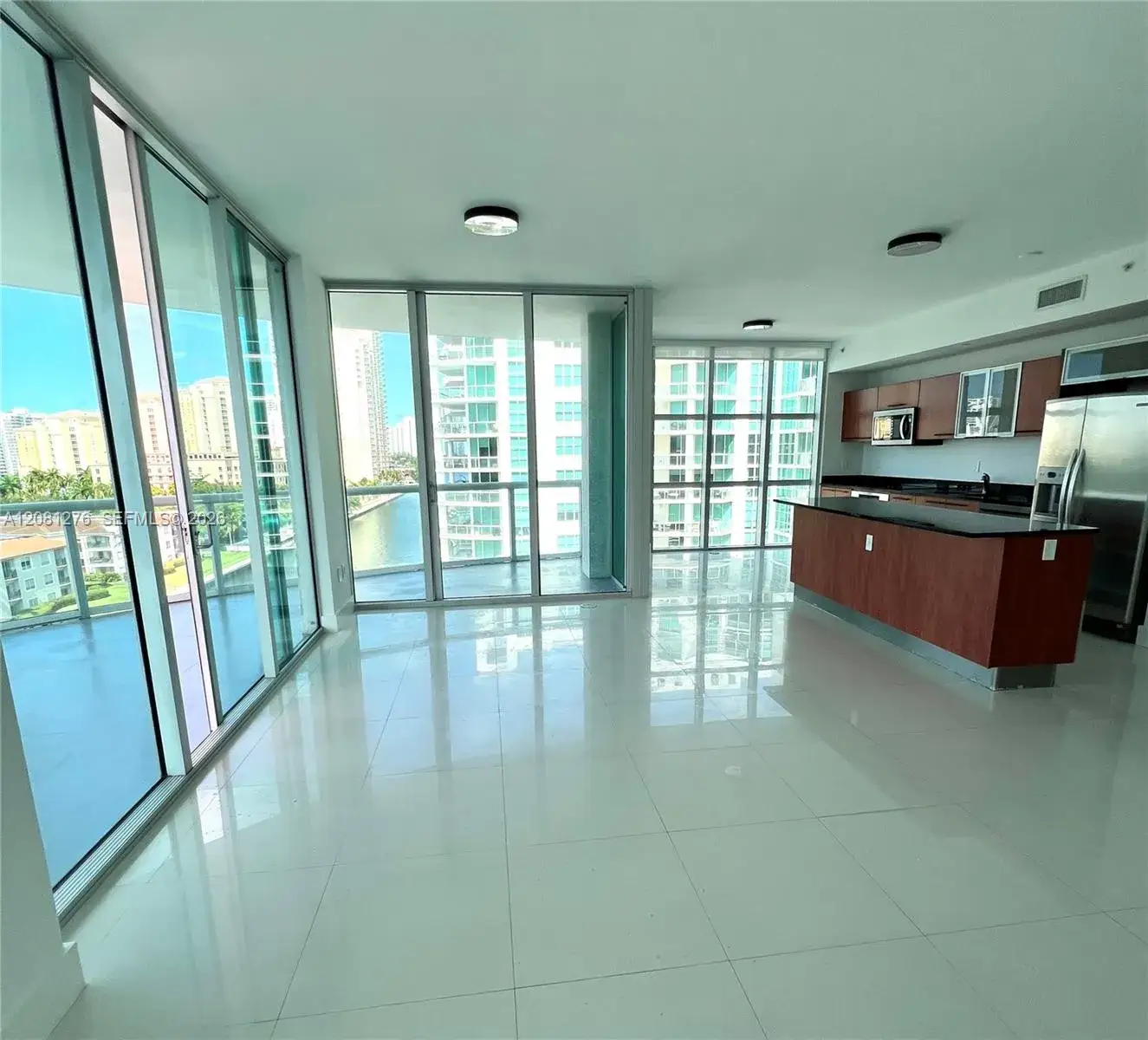 3 bedroom 2 bath Residential for sale at 3131 NE 188th St # 801, Aventura FL 33180