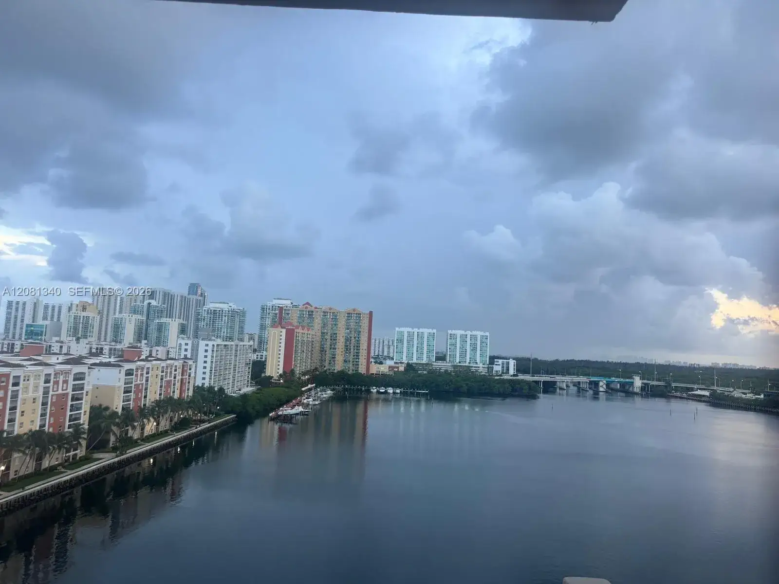 2 bedroom 2 bath Residential for sale at 250 174th St # 1420, Sunny Isles Beach FL 33160
