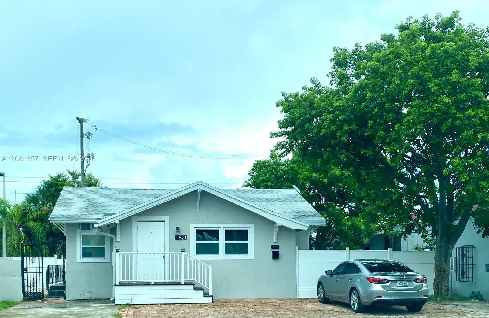 821 SW 29th Ct, Miami FL 33135
