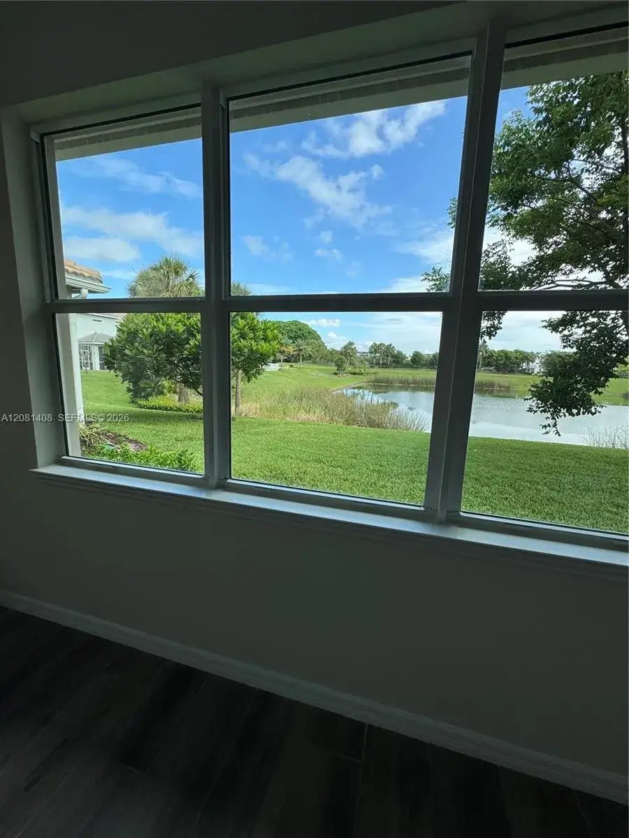 3 bedroom 2 bath Residential for sale at 4729 Greenway Dr, Hollywood FL 33021
