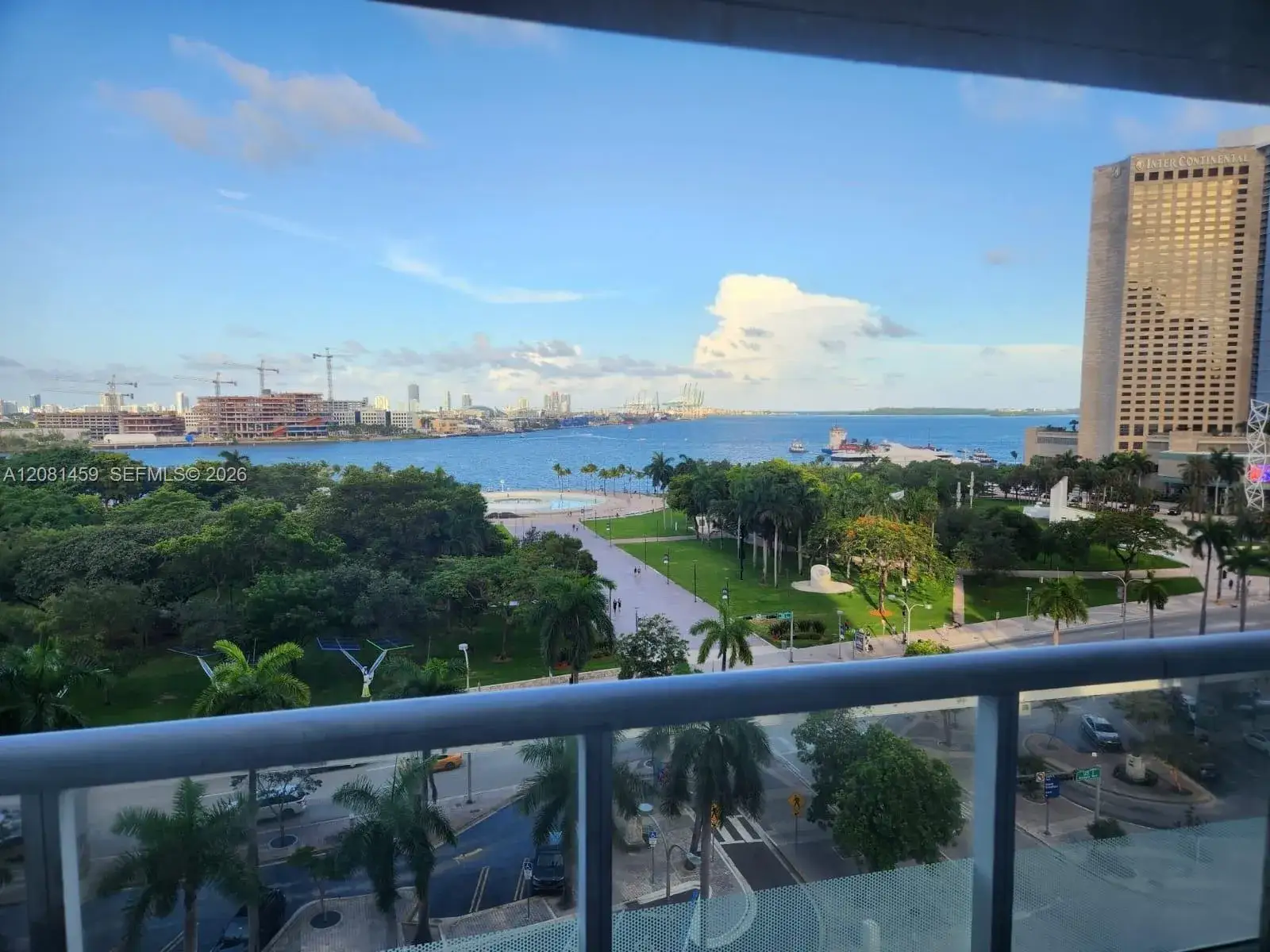 1 bath Residential Lease for rent at 50 Biscayne Blvd # 903, Miami FL 33132