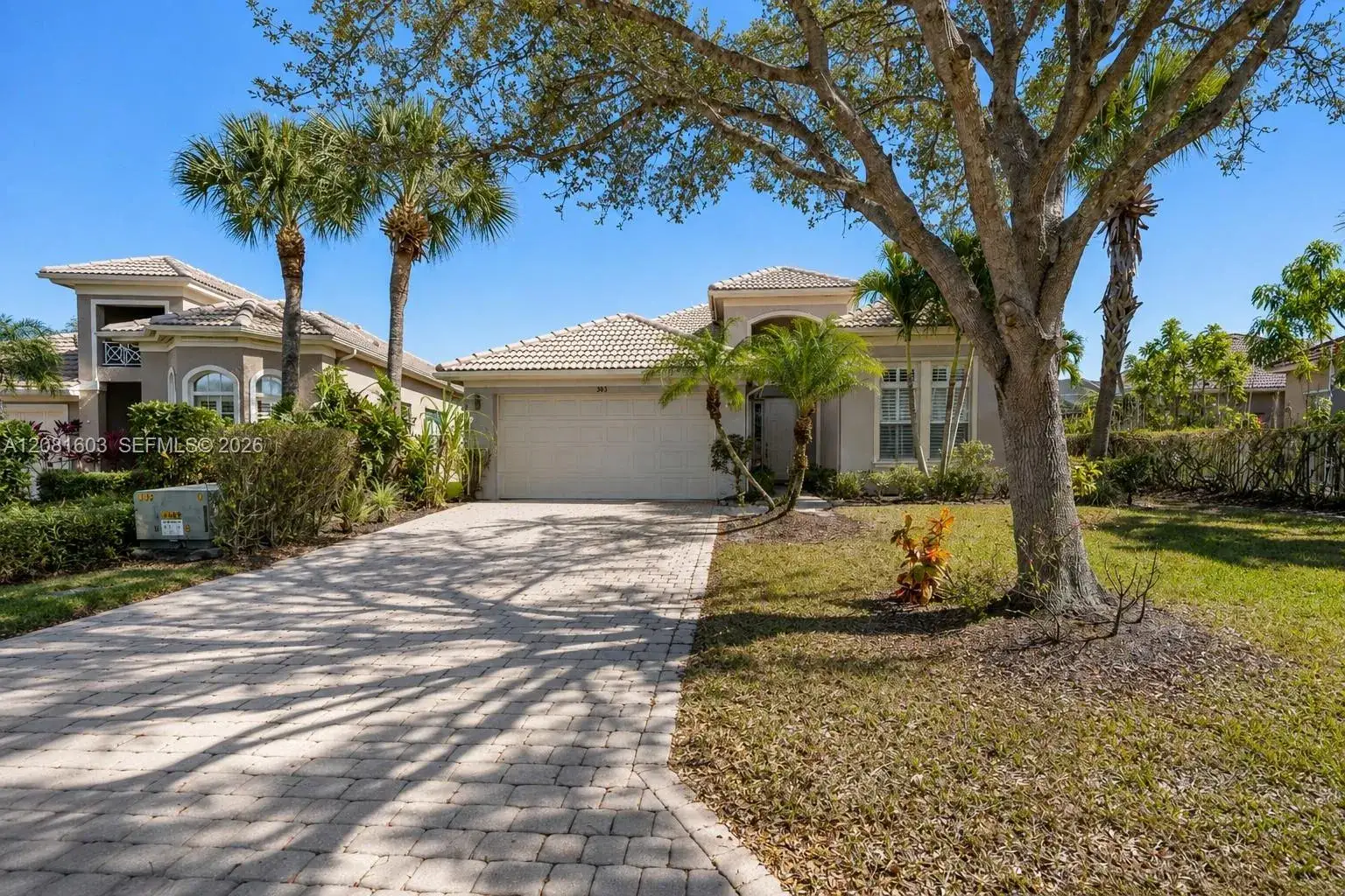 3 bedroom 2 bath Residential for sale at 303 NW Somerset Cir, Port St. Lucie FL 34983