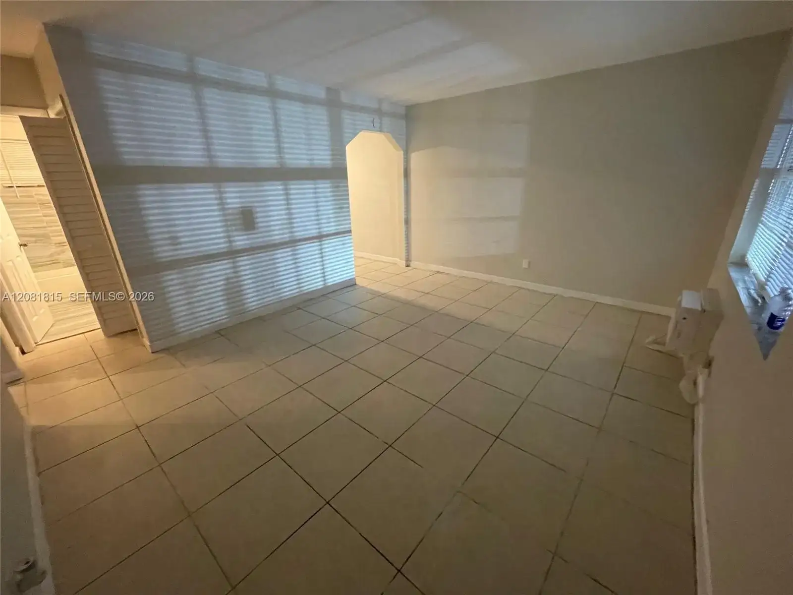 2 bedroom 1 bath Residential Lease for rent at 822 NW 7th Ave # 2, Hallandale Beach FL 33009