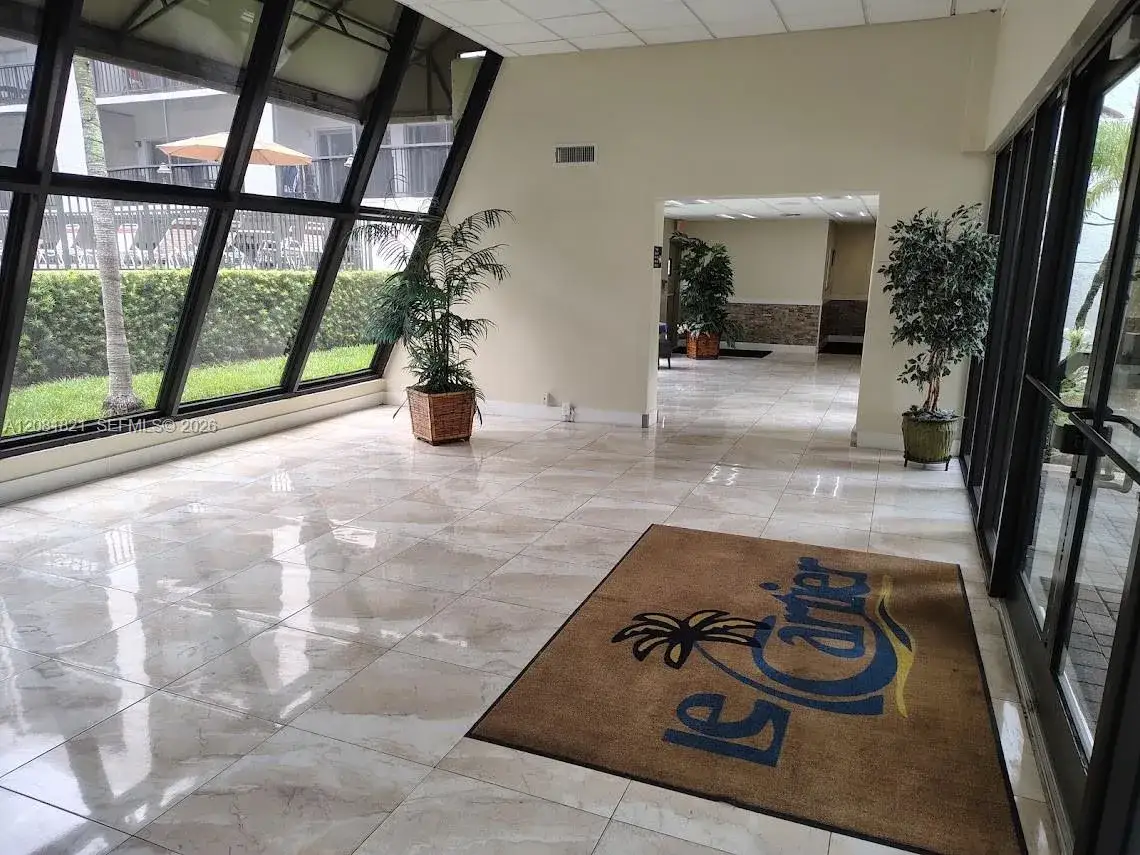 2 bedroom 1 bath Residential Lease for rent at 201 178th Dr # 438, Sunny Isles Beach FL 33160