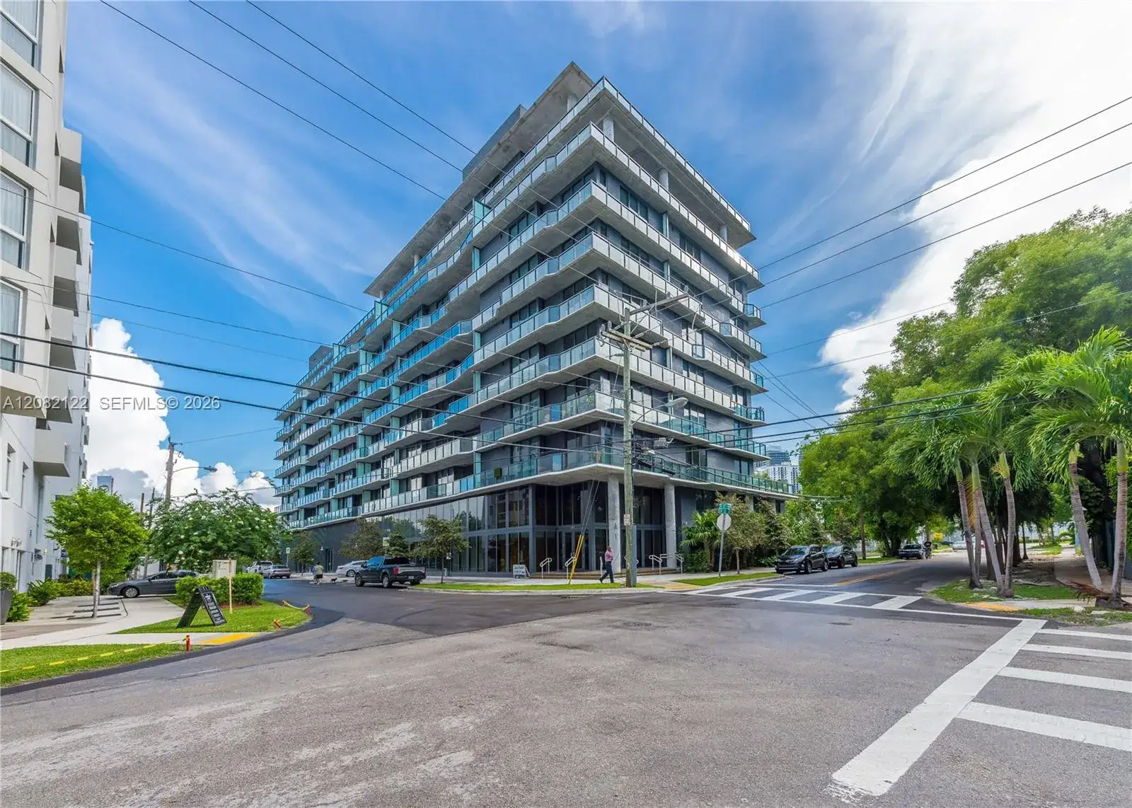 2 bedroom 2 bath Residential Lease for rent at 201 SW 17th Rd # 807, Miami FL 33129