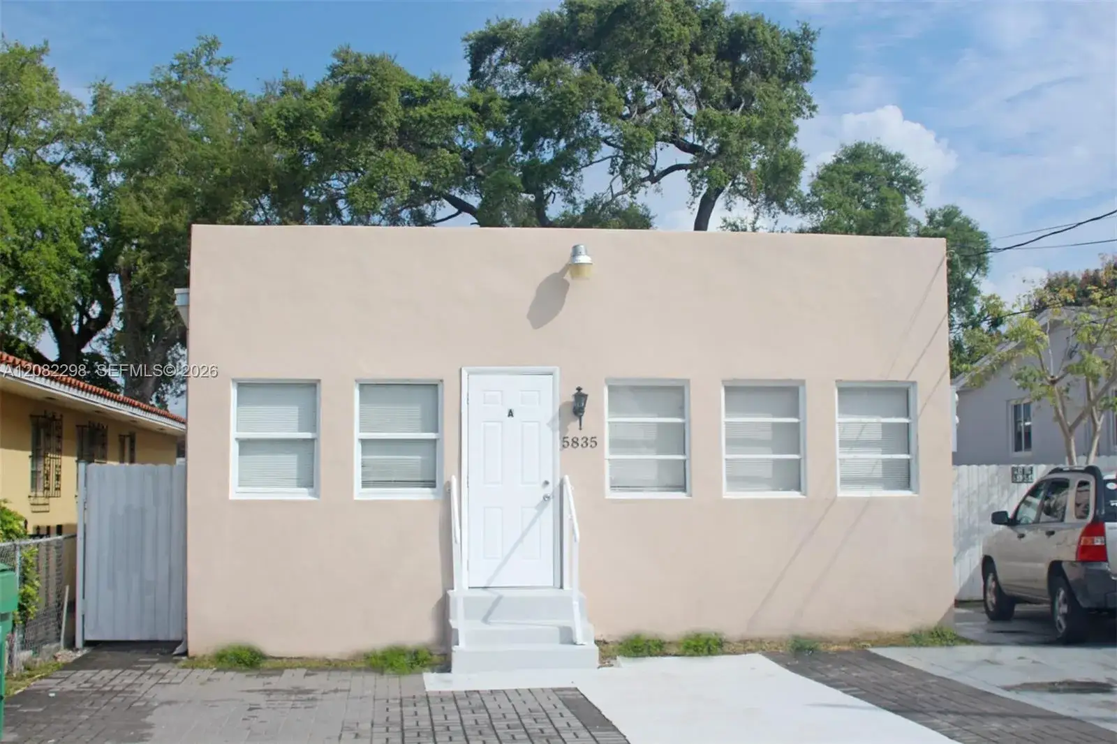 1 bedroom 1 bath Residential Lease for rent at 5835 SW 4th St # A, Miami FL 33144