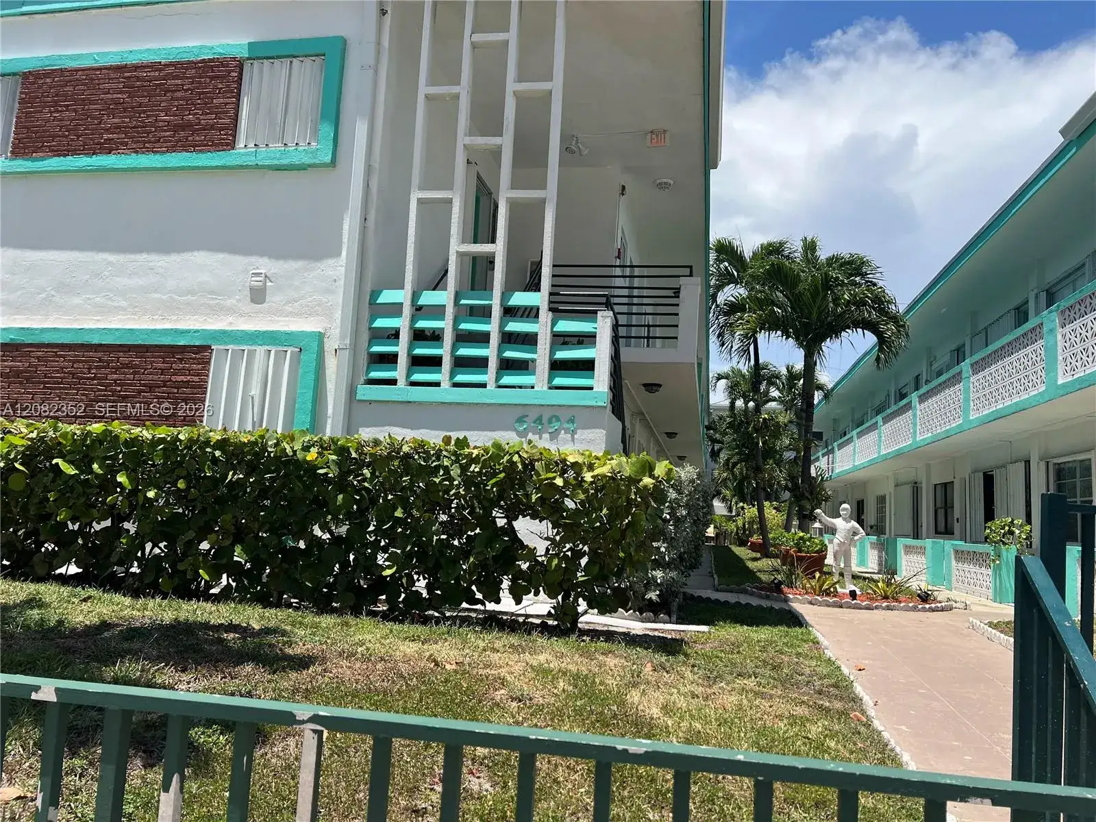6494 Collins Ave # 24, Miami Beach FL 33141