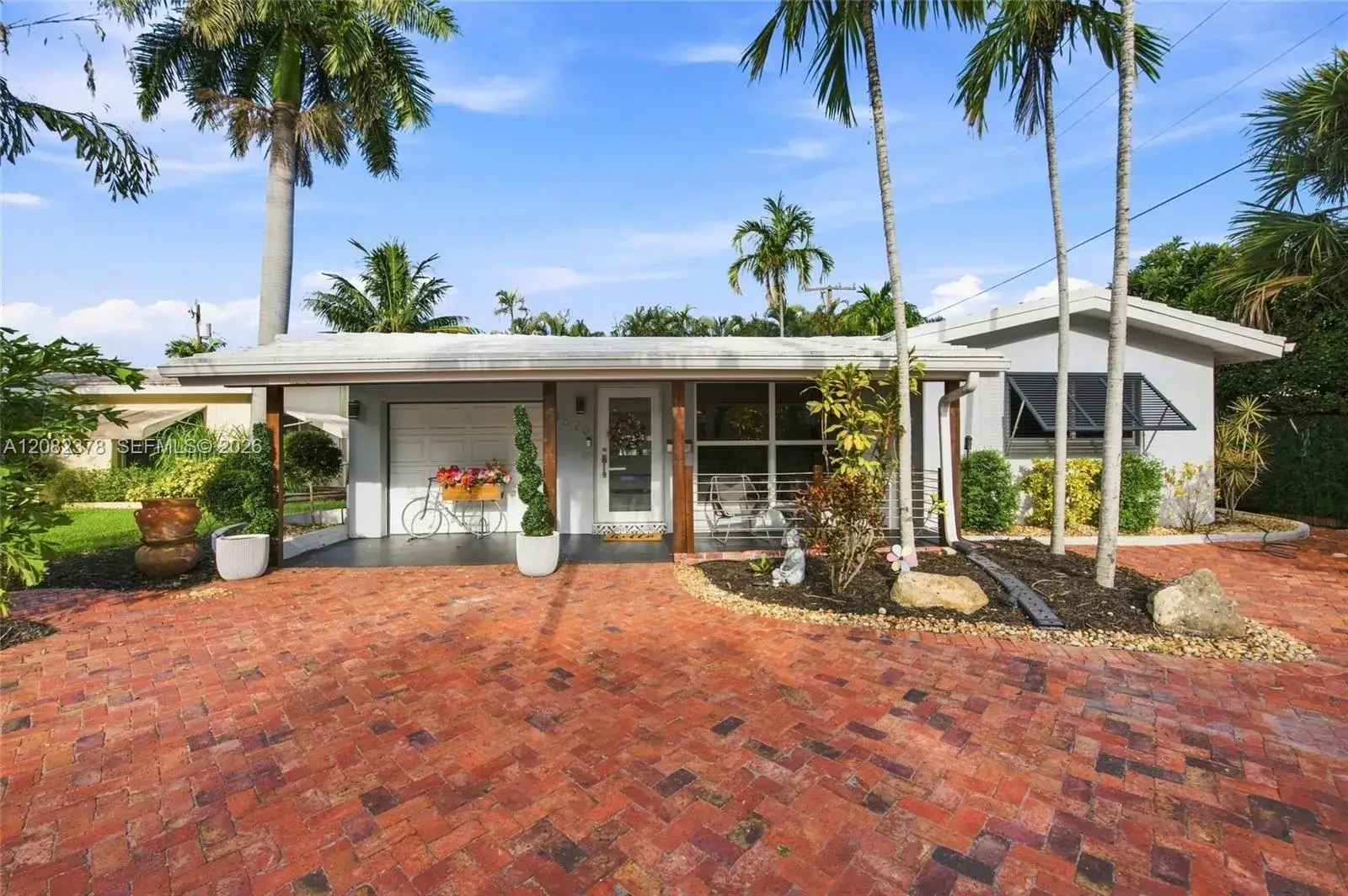 3 bedroom 2 bath Residential for sale at 4620 NE 5th Ave, Oakland Park FL 33334