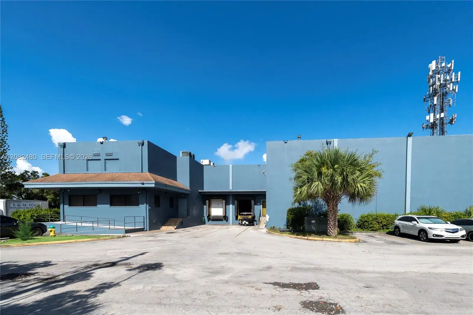 Commercial Sale for sale at 6575 Nova Dr, Davie FL 33317