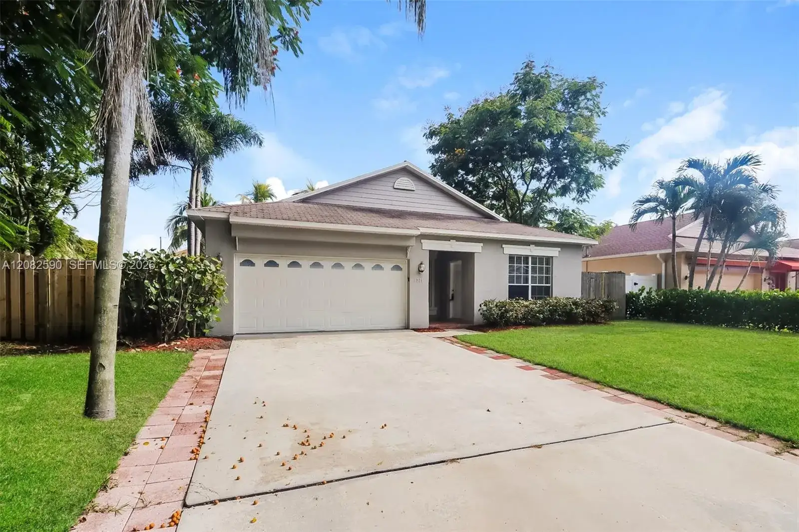 3 bedroom 2 bath Residential Lease for rent at 6329 Dimond St, Jupiter FL 33458