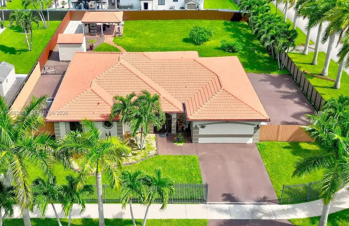 4 bedroom 2 bath Residential Lease for rent at 13203 SW 205th Ln # 0, Miami FL 33177