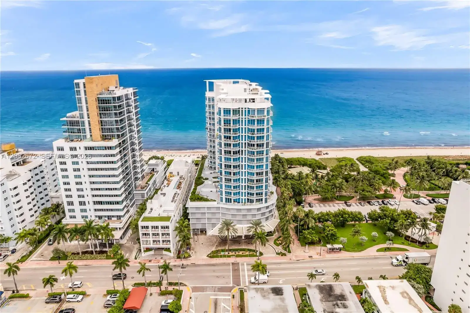 1 bedroom 1 bath Residential Lease for rent at 6515 E Collins Ave # 1504, Miami Beach FL 33141