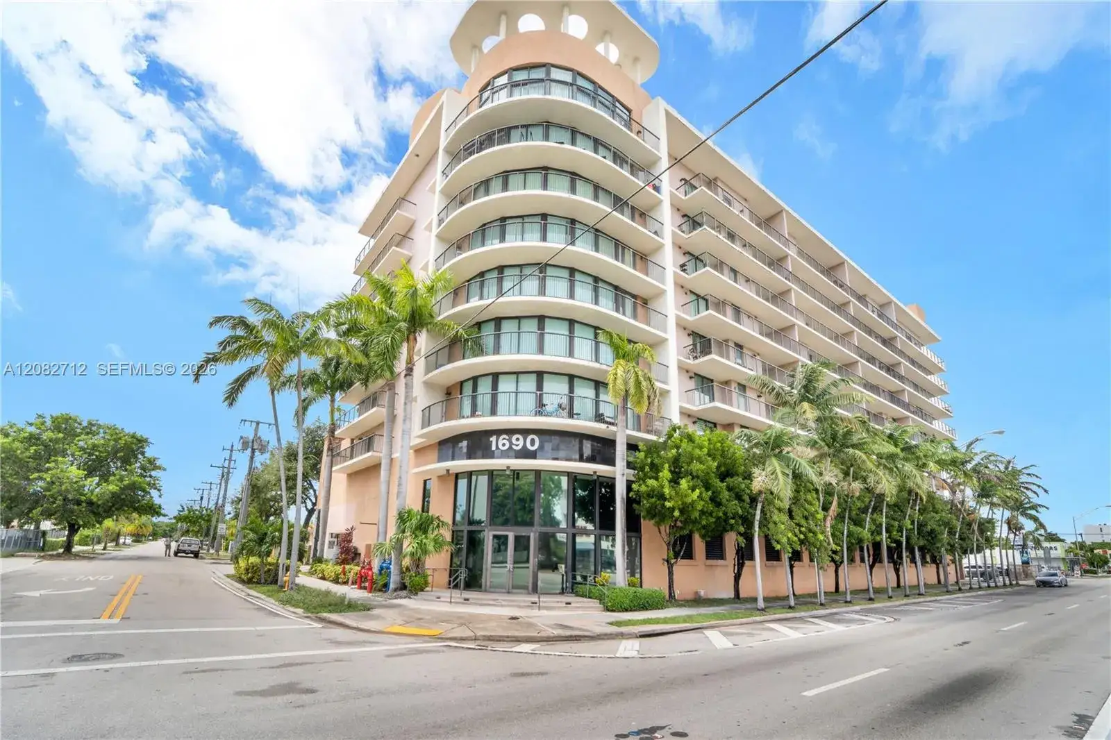 2 bedroom 2 bath Residential Lease for rent at 1690 SW 27th Ave # 505, Miami FL 33145