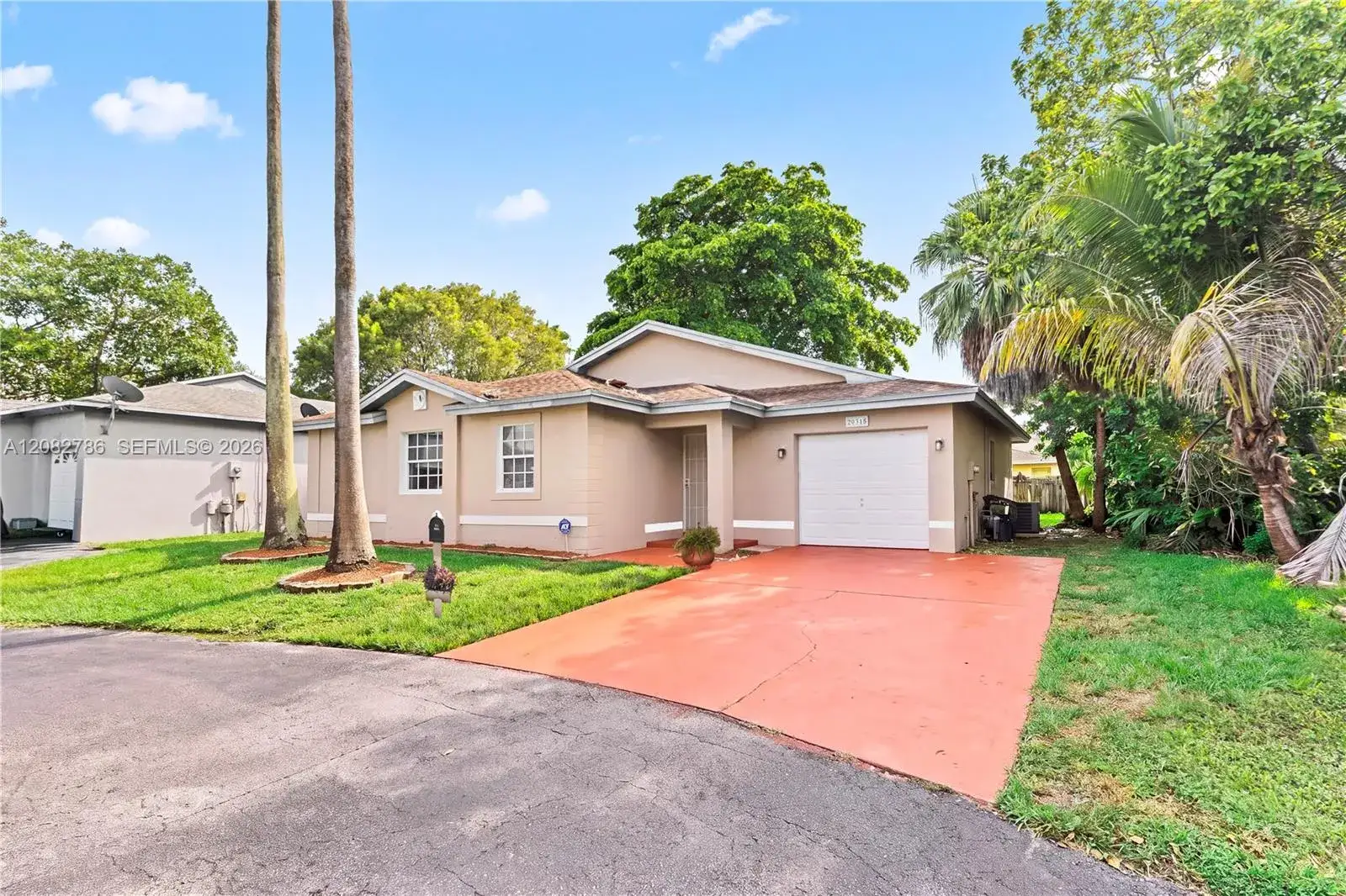 3 bedroom 2 bath Residential for sale at 20315 SW 86th Ct, Cutler Bay FL 33189