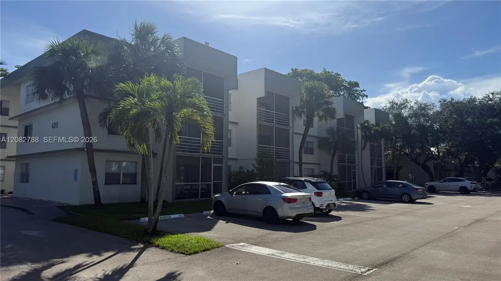 2 bedroom 2 bath Residential for sale at 4215 N University Dr # 115, Sunrise FL 33351