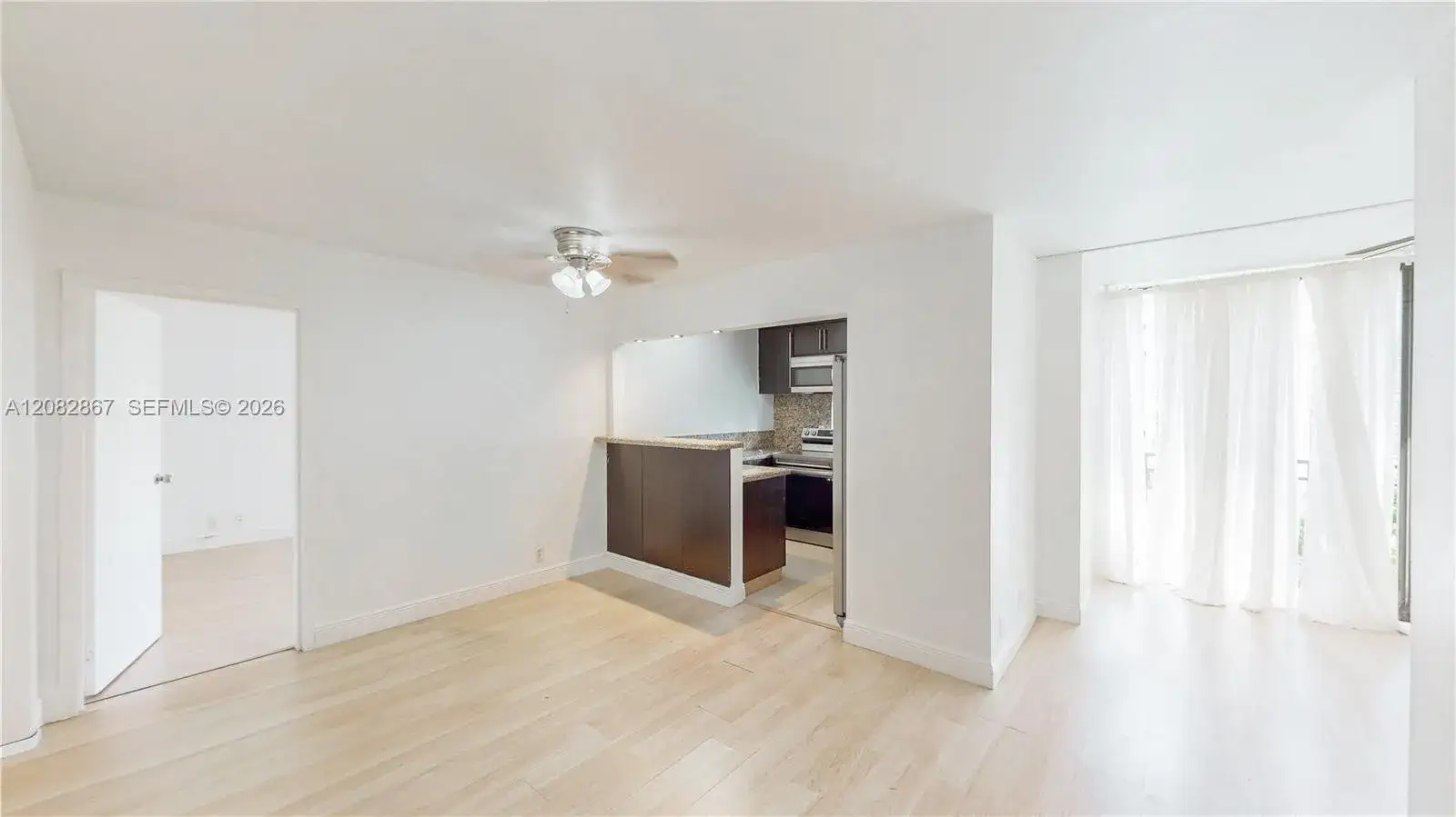 1 bedroom 1 bath Residential Lease for rent at 17011 N Bay Rd # 516, Sunny Isles Beach FL 33160