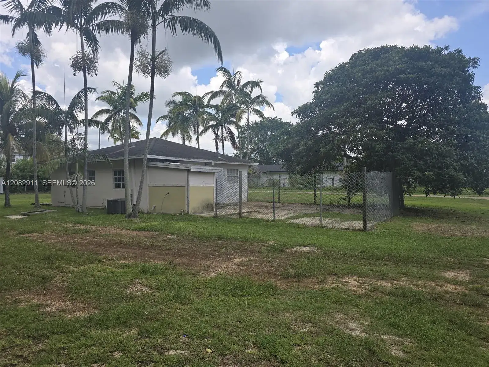 2 bedroom 1 bath Residential Lease for rent at 28845 SW 162nd Ave # 28845, Homestead FL 33033
